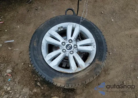 2018 Kia Sportage Lx z USA, uszkodzony, nr VIN KNDPM3ACXJ7472437